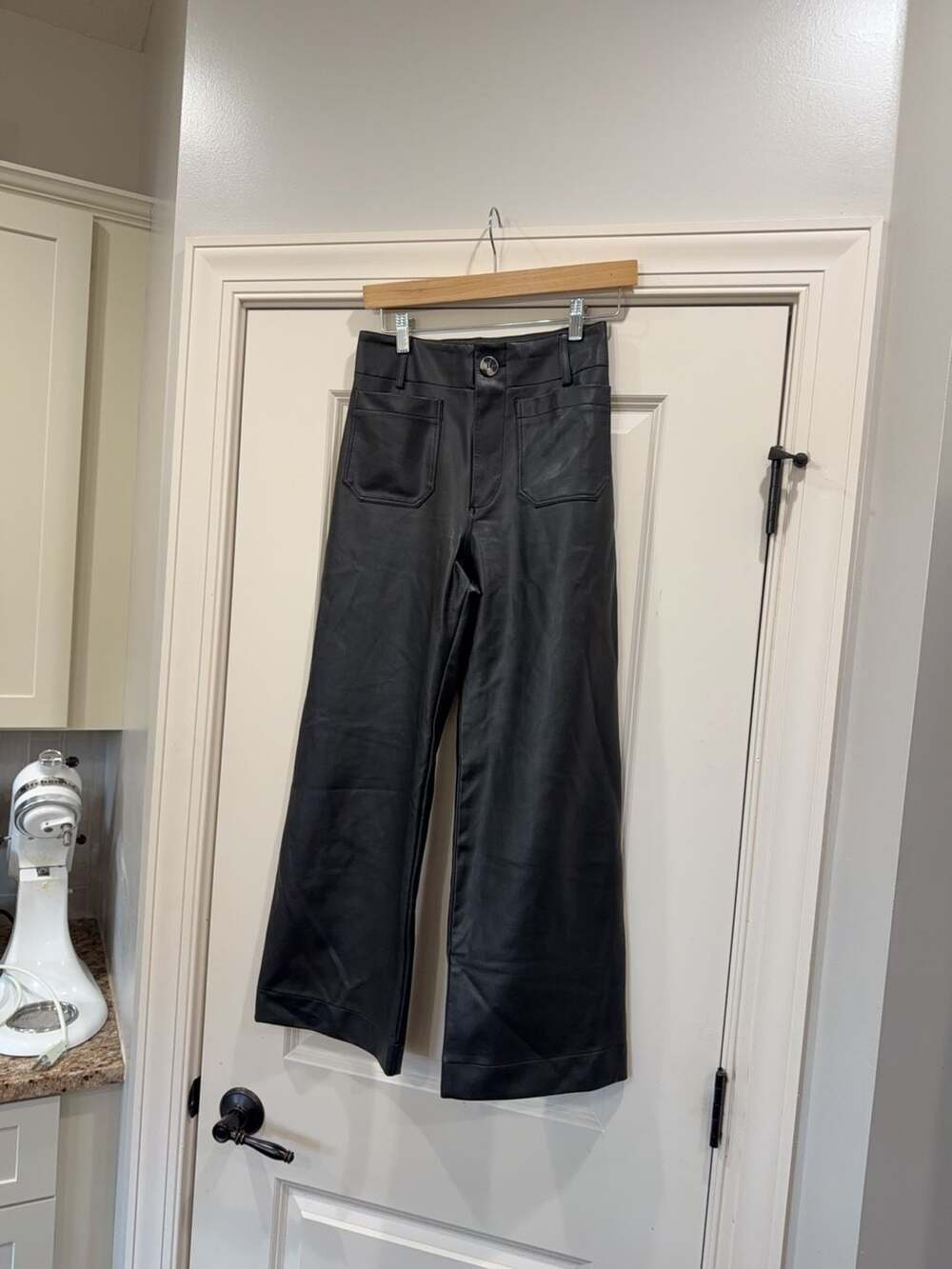 Maeve by Anthropologie The‎ Colette Faux Leather Wide-Leg Pants Size 25